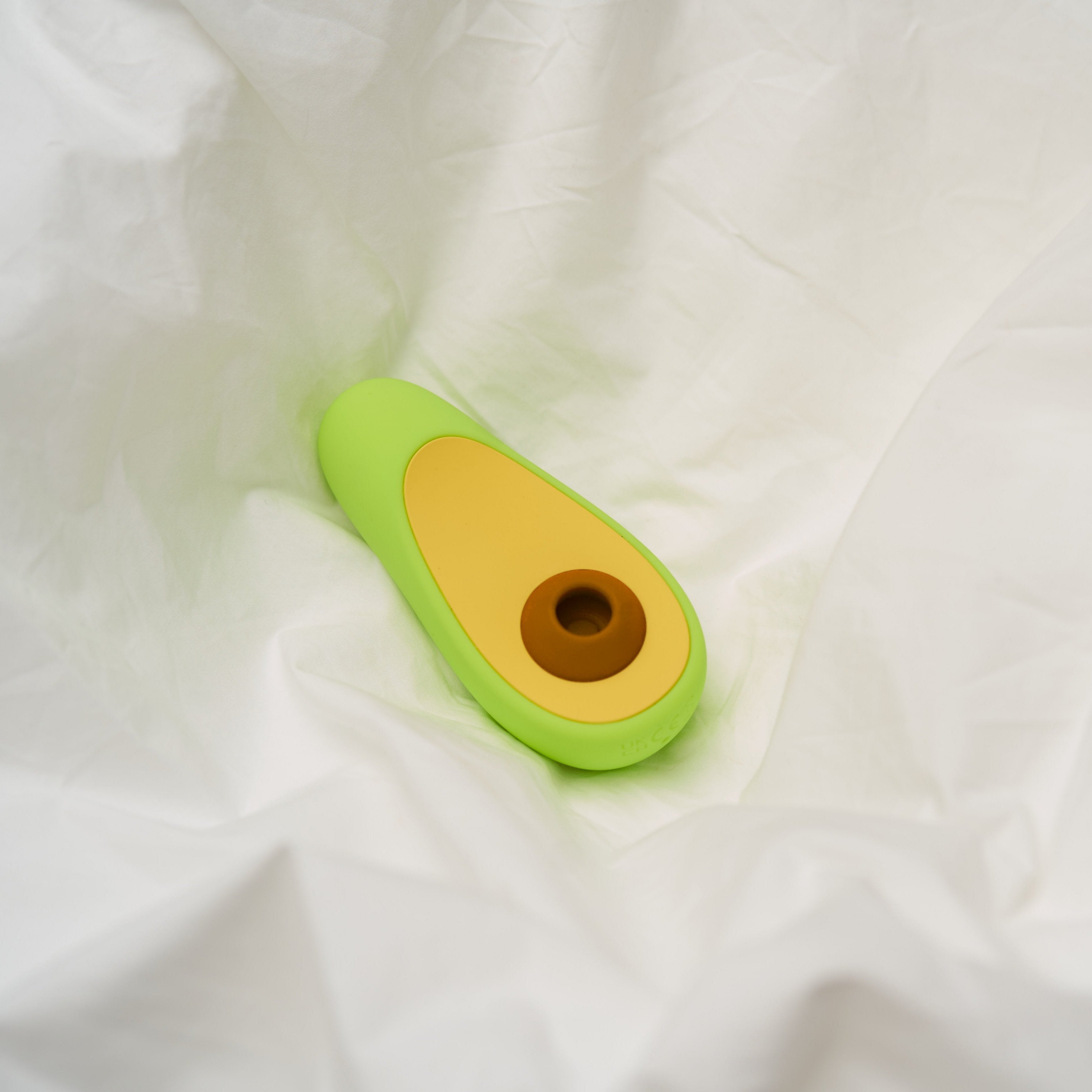 Avocado clitoral massager — USB charging